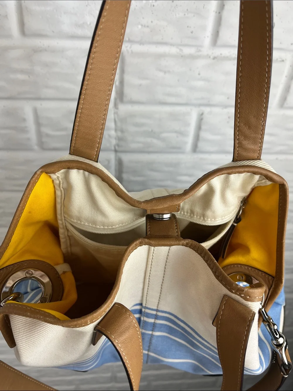 Coach good preowned